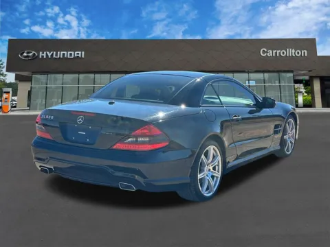 More photos of 2009 Mercedes-Benz SL-Class SL 550 at Carrollton Hyundai, GA
