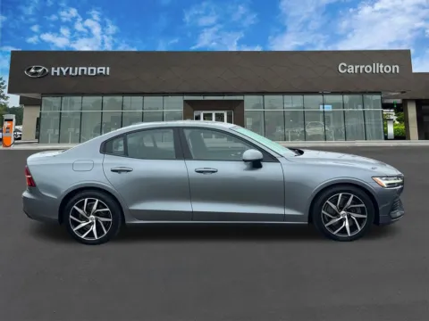 More photos of 2019 Volvo S60 T6 Momentum at Carrollton Hyundai, GA