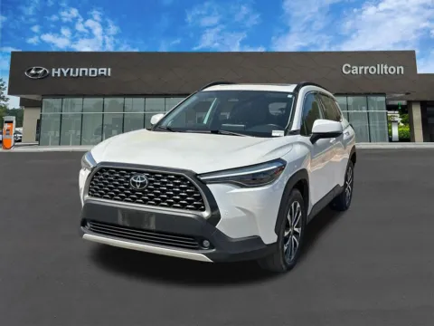 White 2023 Toyota Corolla Cross XLE for sale in Carrollton, GA