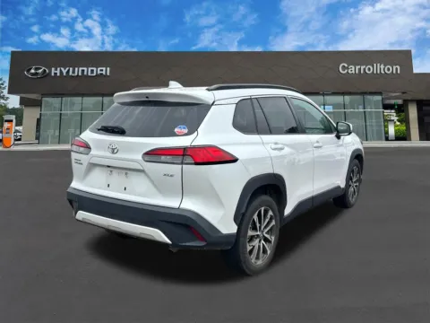 More photos of 2023 Toyota Corolla Cross XLE at Carrollton Hyundai, GA