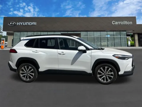 More photos of 2023 Toyota Corolla Cross XLE at Carrollton Hyundai, GA