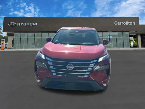 Photos of 2025 Nissan Rogue SV for sale in Carrollton, GA at Carrollton Hyundai