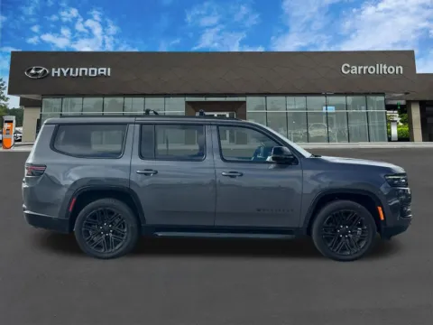 More photos of 2023 Jeep Wagoneer Series II at Carrollton Hyundai, GA