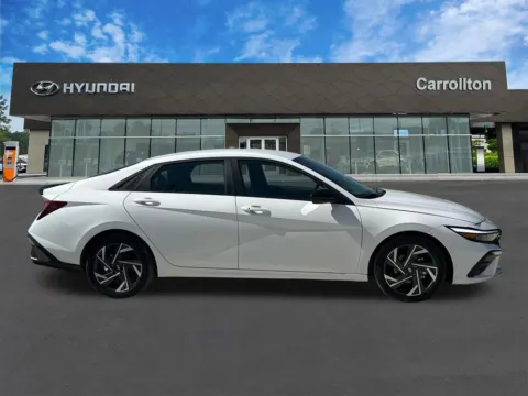 More photos of 2025 Hyundai Elantra SEL Sport at Carrollton Hyundai, GA