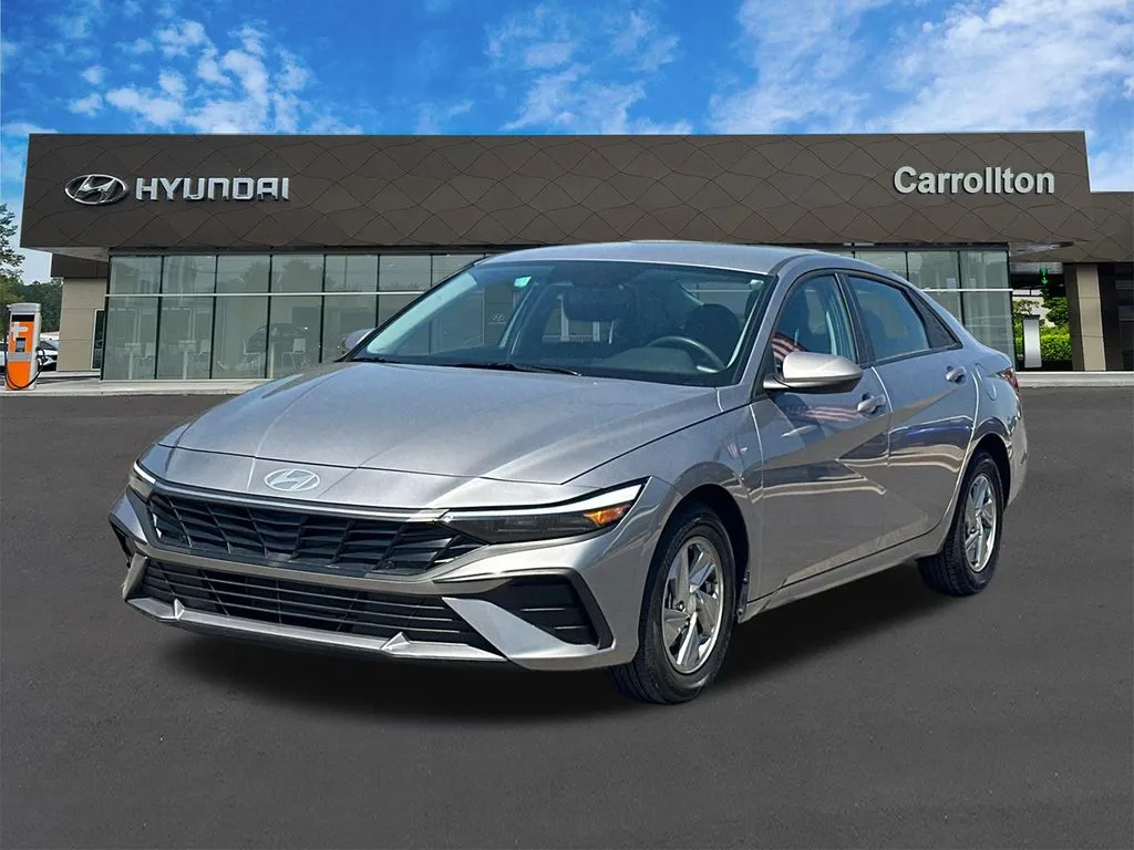 Gray 2025 Hyundai Elantra SE for sale in Carrollton, GA