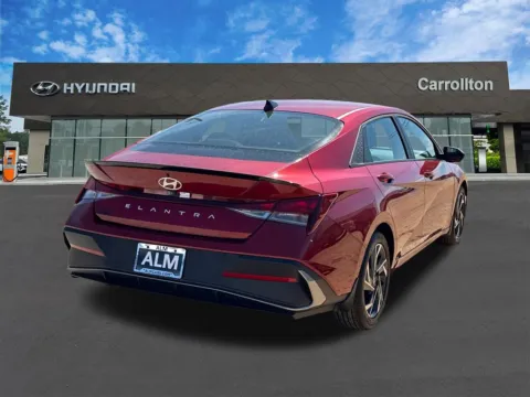 More photos of 2025 Hyundai Elantra SEL Sport at Carrollton Hyundai, GA