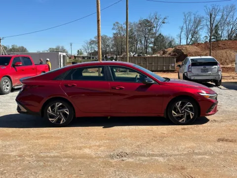 More photos of 2025 Hyundai Elantra SEL Sport at Carrollton Hyundai, GA