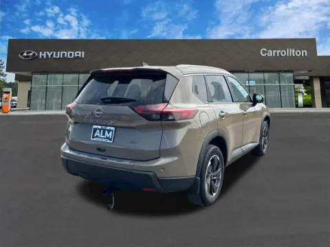 More photos of 2024 Nissan Rogue SV at Carrollton Hyundai, GA