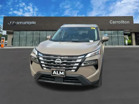 Photos of 2024 Nissan Rogue SV for sale in Carrollton, GA at Carrollton Hyundai