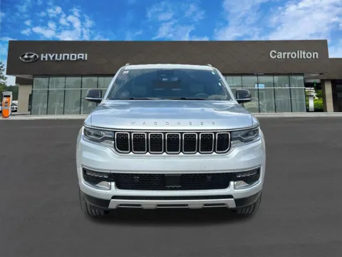 Photos of 2024 Jeep Wagoneer Series II for sale in Carrollton, GA at Carrollton Hyundai