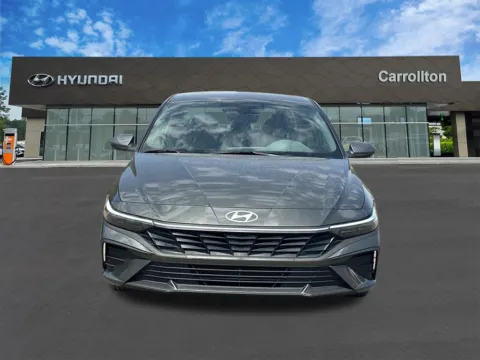 Photos of 2025 Hyundai Elantra SE for sale in Carrollton, GA at Carrollton Hyundai