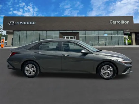 More photos of 2025 Hyundai Elantra SE at Carrollton Hyundai, GA