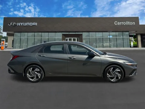More photos of 2025 Hyundai Elantra SEL Sport at Carrollton Hyundai, GA