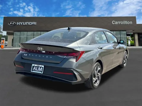 More photos of 2025 Hyundai Elantra SEL Sport at Carrollton Hyundai, GA