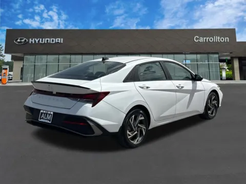 More photos of 2025 Hyundai Elantra SEL Sport at Carrollton Hyundai, GA