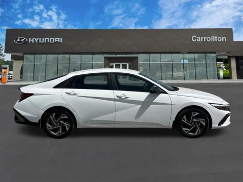 More photos of 2025 Hyundai Elantra SEL Sport at Carrollton Hyundai, GA