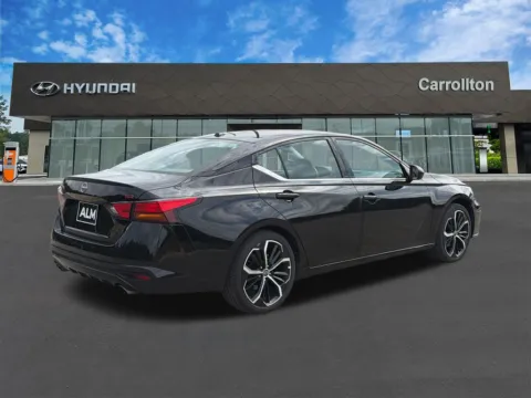 More photos of 2025 Nissan Altima 2.5 SR at Carrollton Hyundai, GA
