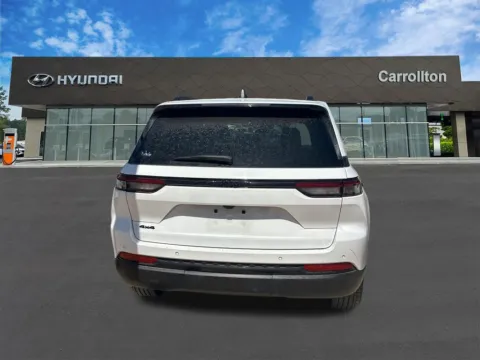 More photos of 2025 Jeep Grand Cherokee Altitude at Carrollton Hyundai, GA