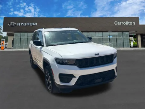 Another view of 2025 Jeep Grand Cherokee Altitude for sale in Carrollton, GA at Carrollton Hyundai