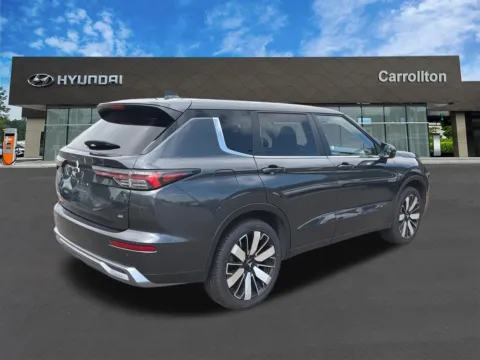 More photos of 2025 Mitsubishi Outlander SE at Carrollton Hyundai, GA