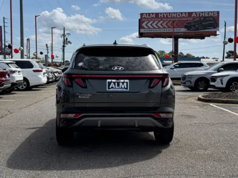 More photos of 2022 Hyundai Tucson Limited at Carrollton Hyundai, GA