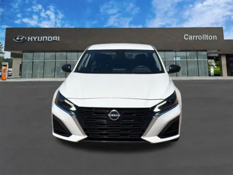 Photos of 2025 Nissan Altima 2.5 SV for sale in Carrollton, GA at Carrollton Hyundai