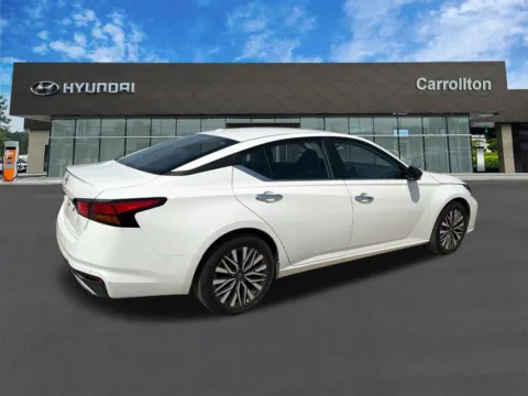 More photos of 2025 Nissan Altima 2.5 SV at Carrollton Hyundai, GA