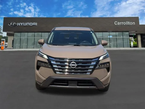 Photos of 2025 Nissan Rogue SV for sale in Carrollton, GA at Carrollton Hyundai
