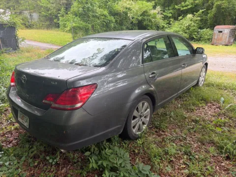 More photos of 2006 Toyota Avalon XL at Carrollton Hyundai, GA