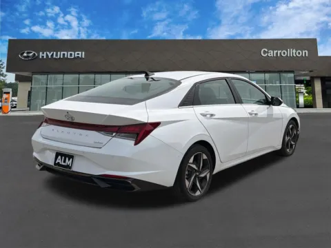 More photos of 2023 Hyundai Elantra Limited at Carrollton Hyundai, GA