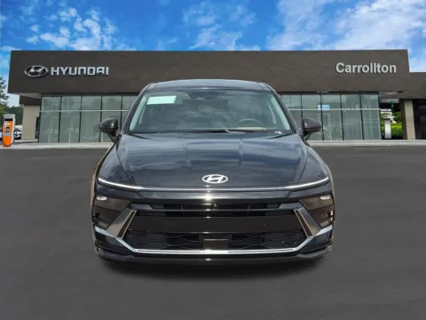Photos of 2026 Hyundai Sonata Hybrid Limited for sale in Carrollton, GA at Carrollton Hyundai