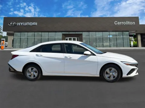More photos of 2026 Hyundai Elantra SE at Carrollton Hyundai, GA