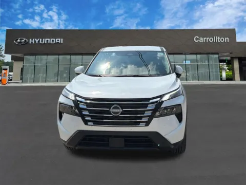 Photos of 2025 Nissan Rogue SV for sale in Carrollton, GA at Carrollton Hyundai