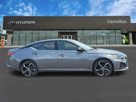 More photos of 2025 Nissan Altima 2.5 SR at Carrollton Hyundai, GA