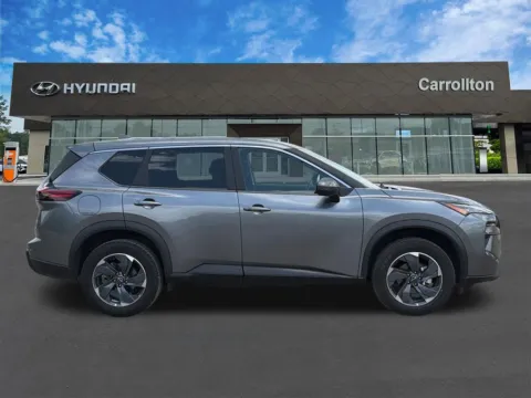 More photos of 2025 Nissan Rogue SV at Carrollton Hyundai, GA