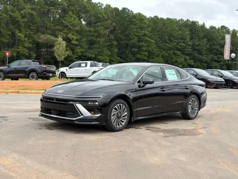 Black 2026 Hyundai Sonata Hybrid Limited for sale in Carrollton, GA