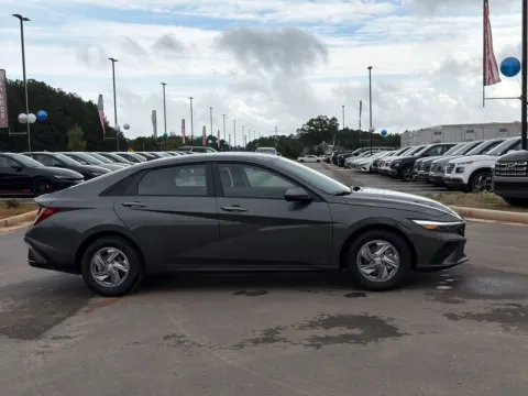 More photos of 2026 Hyundai Elantra SE at Carrollton Hyundai, GA
