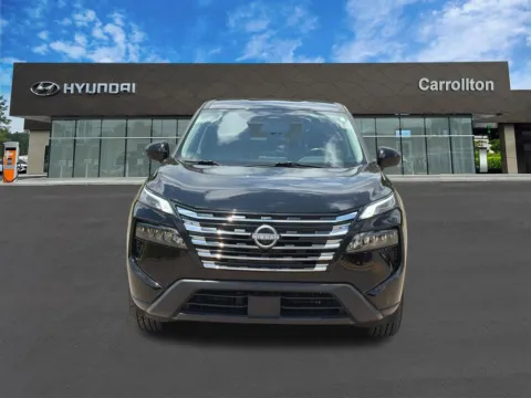 Photos of 2025 Nissan Rogue SV for sale in Carrollton, GA at Carrollton Hyundai