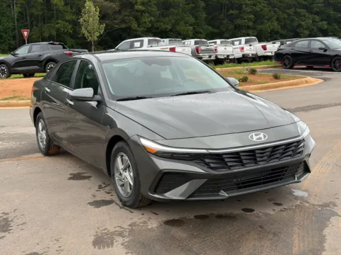 More photos of 2026 Hyundai Elantra SE at Carrollton Hyundai, GA