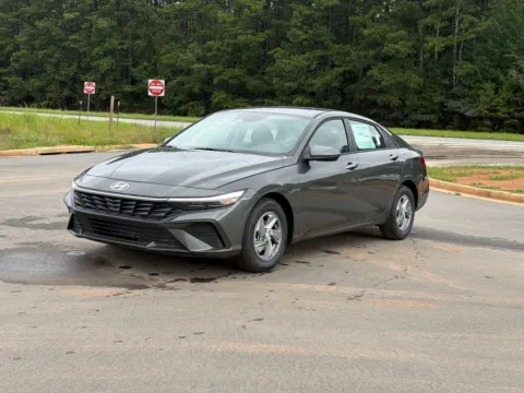 Gray 2026 Hyundai Elantra SE for sale in Carrollton, GA