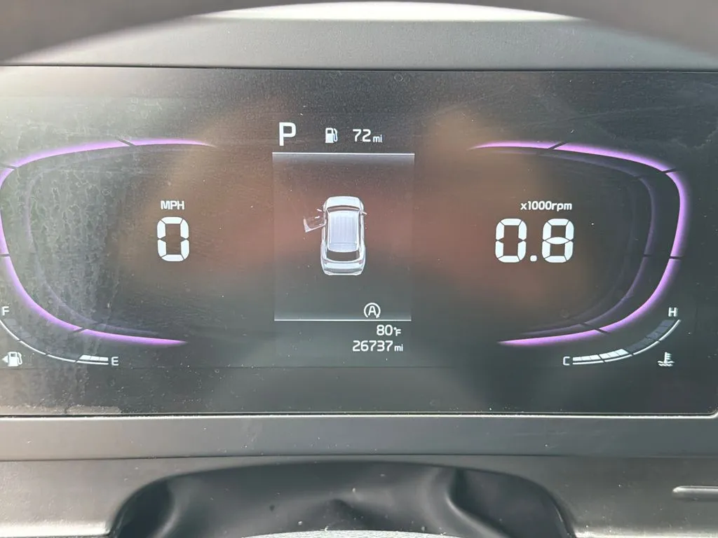 2025 Kia Sportage LX - Photo 26
