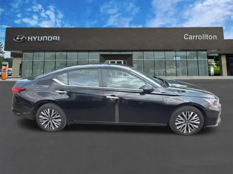 More photos of 2025 Nissan Altima 2.5 SV at Carrollton Hyundai, GA