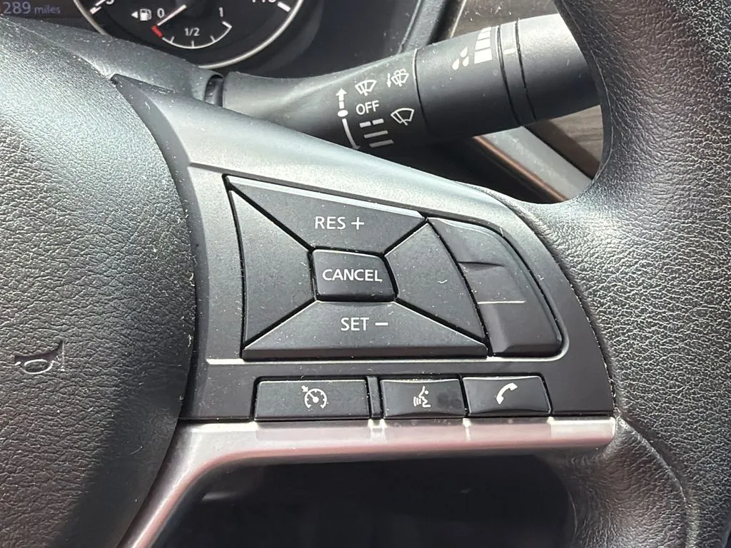 2025 Nissan Altima SV - Photo 25