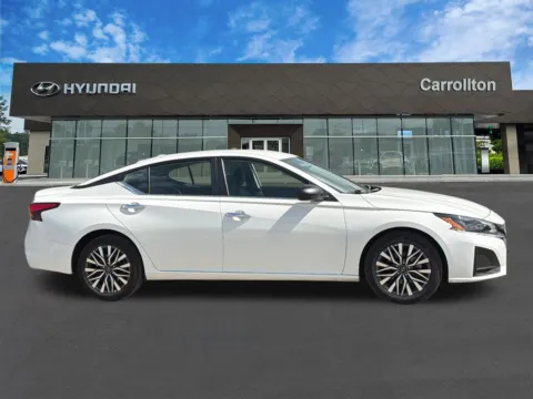 More photos of 2025 Nissan Altima 2.5 SV at Carrollton Hyundai, GA