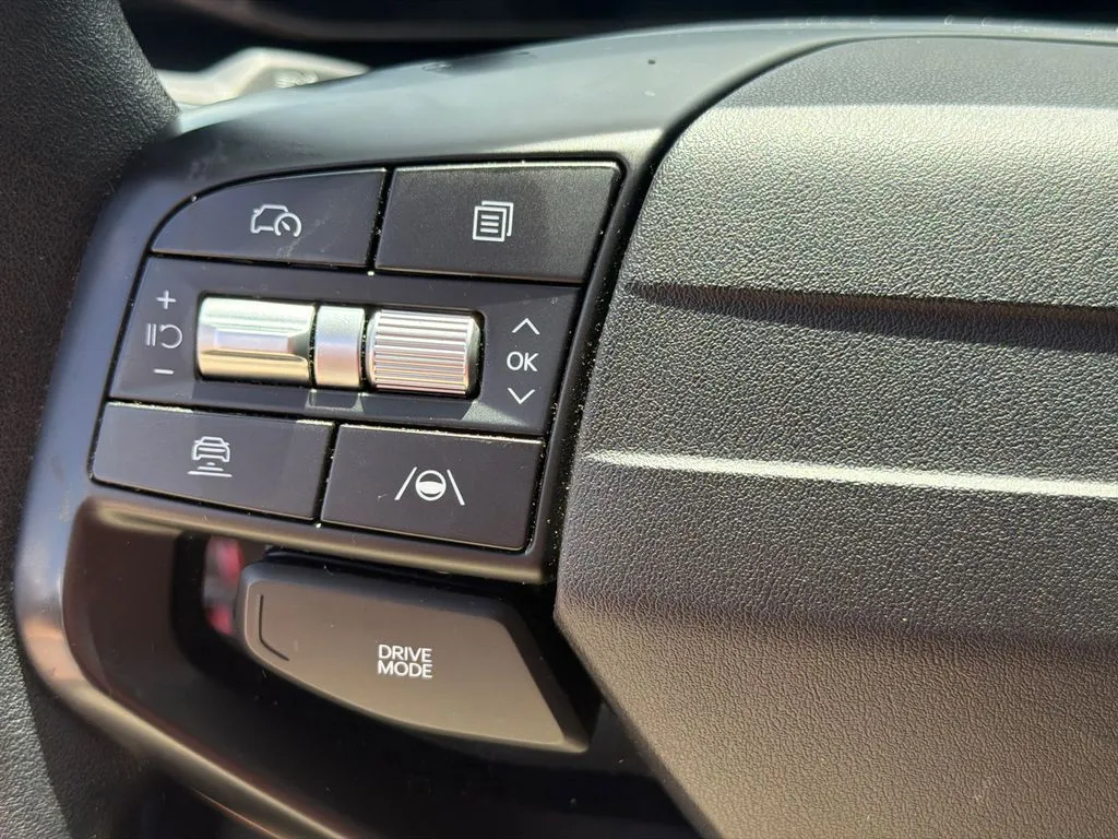2025 Kia K4 LXS - Photo 24