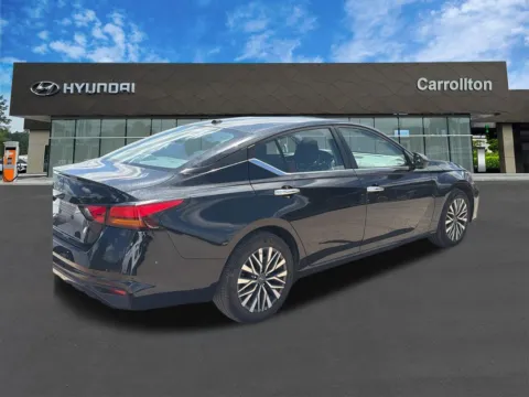 More photos of 2025 Nissan Altima 2.5 SV at Carrollton Hyundai, GA