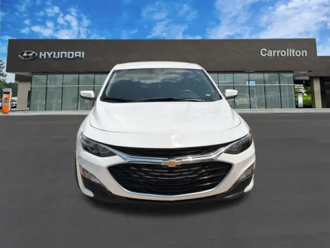 Photos of 2024 Chevrolet Malibu LT for sale in Carrollton, GA at Carrollton Hyundai