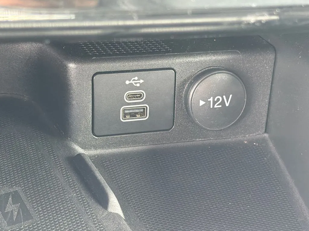 Photo 32