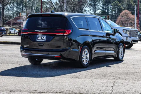 More photos of 2024 Chrysler Pacifica Touring L at Carrollton Hyundai, GA