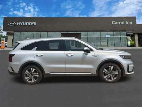 More photos of 2023 Kia Sorento Plug-In Hybrid SX Prestige at Carrollton Hyundai, GA